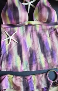 Be a "Watercolor Purple Passion Venus" tankini